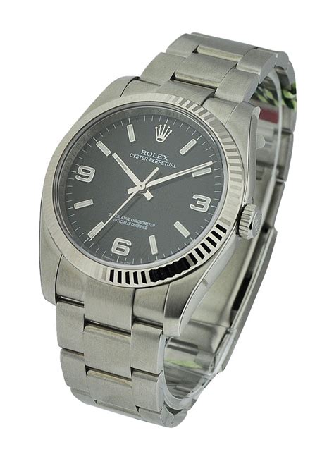 oyster perpetual fluted bezel.